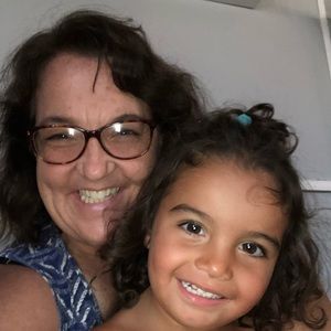 Meet your Posher, Kellie